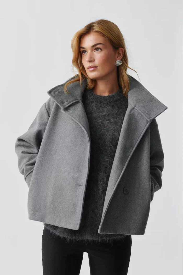 LYORA COAT
