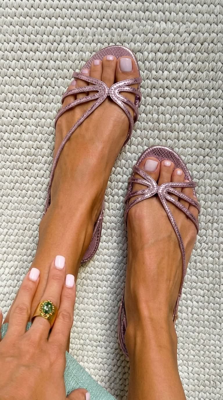 Sandalias de Tiras Metalizadas para Verano