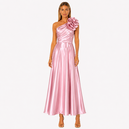 Vestido Largo Asimétrico con Flor
