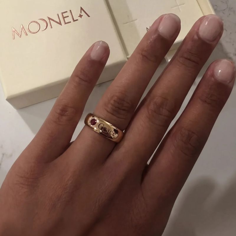 Anello Pietra Portafortuna - Nome Personalizzato Oro